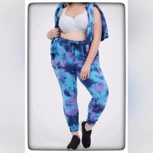 Torrid Tie Dye Classic Fit Crop Jogger Size 1 Multi